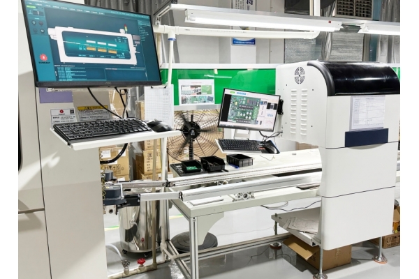 SMT貼片技術(shù)常見挑戰(zhàn)與應(yīng)對(duì)策略